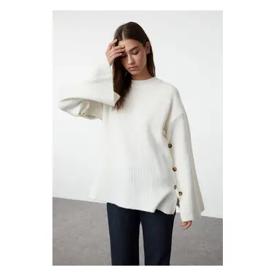 Trendyol Ecru Soft Texture Buttoned Knit Sweater