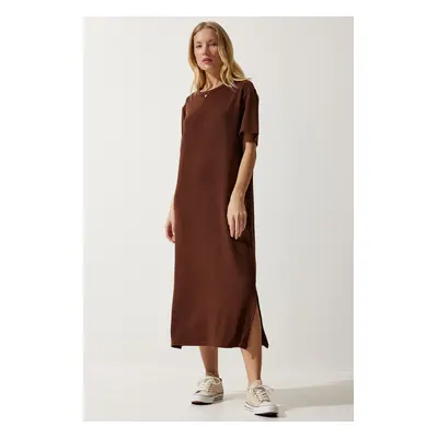 Happiness İstanbul Women's Brown Crew Neck Knitted Ribbed Dress