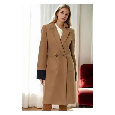 Z6640 DEWBERRY LADIES' COAT-CAMEL-1