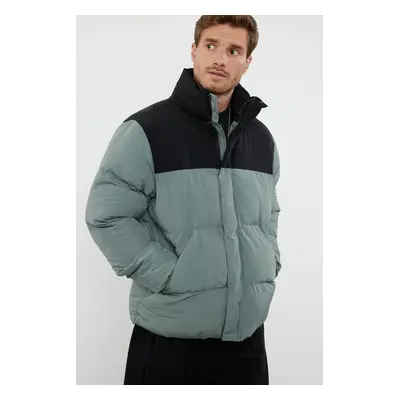 Trendyol Men's Mint Taslan Regular Fit Color Block Stand Collar Winter Coat