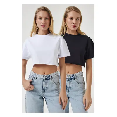 Happiness İstanbul Women's Black and White Crew Neck Basic 2-Pack Crop Knitted T-Shirt