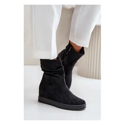 Ankle boots with a pleated upper on a hidden gusset black Zinradea