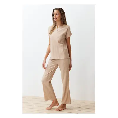 Trendyol Beige Ribbed Collar Detailed Knitted Pajamas Set