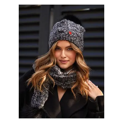 Winter set, black hat and scarf