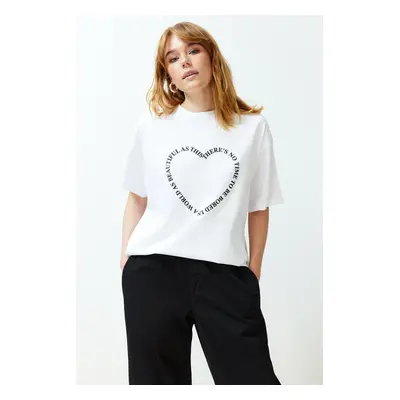 Trendyol White 100% Cotton Heart Motto Printed Oversize/Casual Fit Knitted T-Shirt