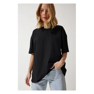 Happiness İstanbul Women's Black Crew Neck Basic Oversize Knitted T-Shirt