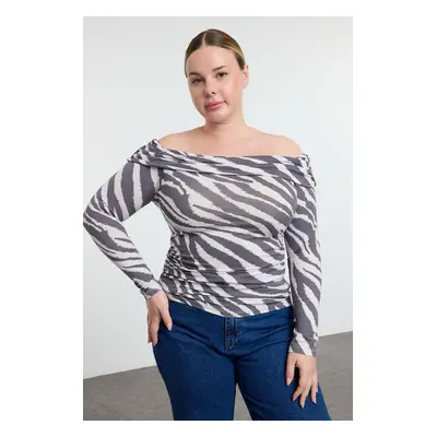 Trendyol Curve Ecru- Grey Patterned Carmen Collar Viscose Knitted Plus Size Blouse