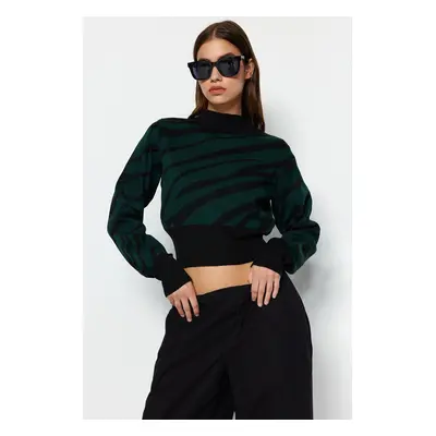 Trendyol Emerald Green Zebra Pattern Crop Knit Sweater