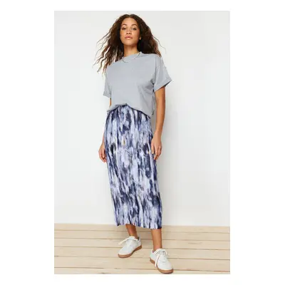 Trendyol Blue Printed Regular Elastic Waist Pleated Maxi Knitted Skirt