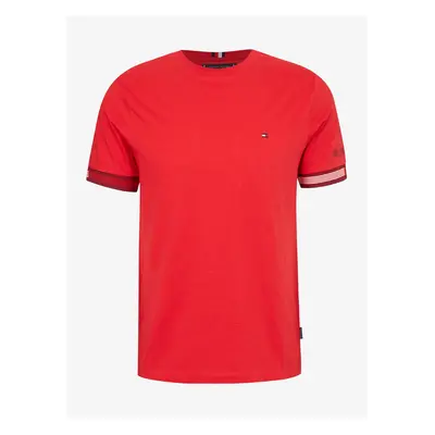 Tommy Hilfiger Men's Red T-Shirt - Men