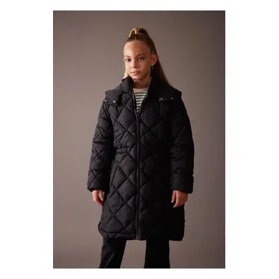 DEFACTO Girl&#39;s Water Repellent Hooded Quilted Long Coat