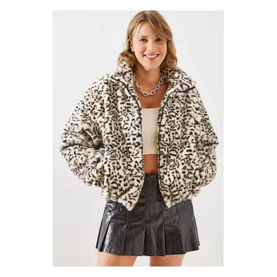 Bianco Lucci Women's Leopard Pattern Faux Für Coat