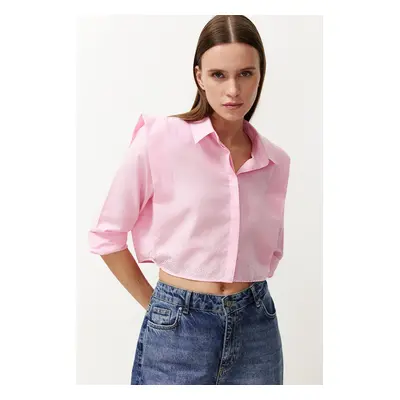 Trendyol Pink Stoned Crop Woven Shirt with Padded Sleeves