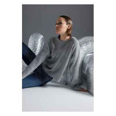 Trendyol Gray Foil Printed Knitwear Sweater