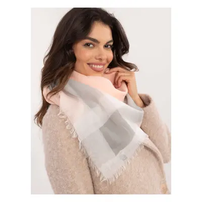 Women's scarf with fringe