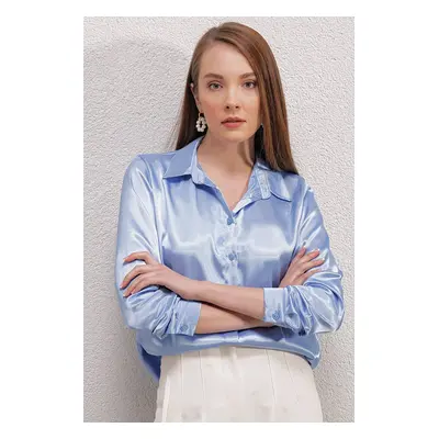 Bigdart Lightly Flowing Satin Shirt - Blue