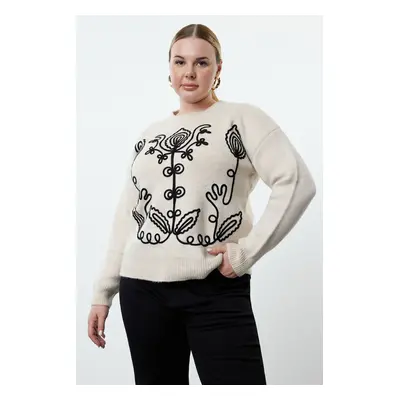 Trendyol Curve Beige Embroidery Detailed Crew Neck Knitwear Sweater