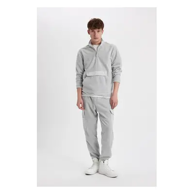 DEFACTO Regular Fit Elastic Waist Leg Cargo Pocket Fleece Sweatpants