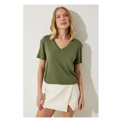 Happiness İstanbul Women's Khaki V-Neck Basic Viscose Knitted T-Shirt