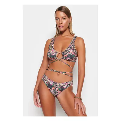 Trendyol Floral mintás normál lábú bikini alsó