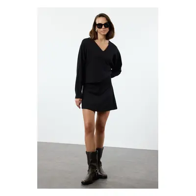 Trendyol Black V-Neck Long Sleeve Blouse and Skirt Knitted Bottom-Top Set