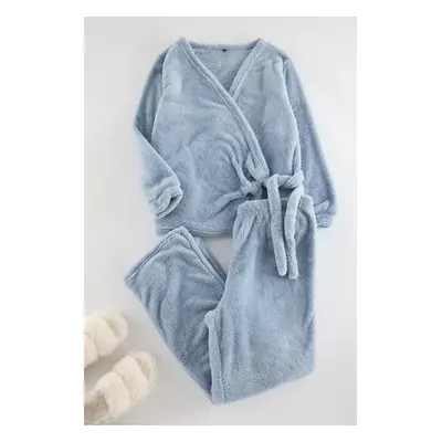 Trendyol Curve Light Blue Double Breasted Wellsoft/Plush Knitted Pajama Set