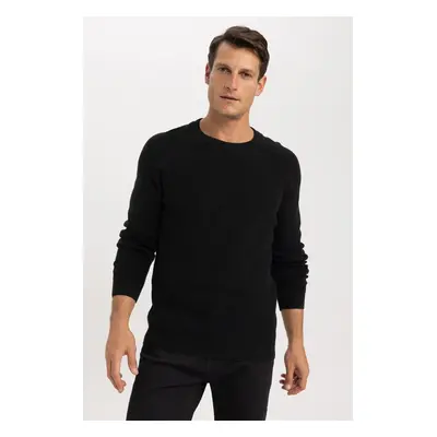 DEFACTO Black Standard Fit Regular Cut Crew Neck Basic Plain Knitwear Sweater