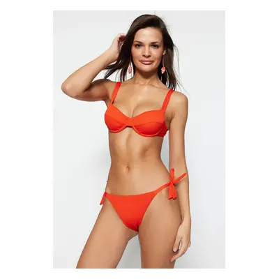 Trendyol Red Underwire texturált bikini felső