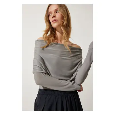 Happiness İstanbul Women's Gray Off-the-Shoulder Gather Detailed Blouse