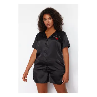 Trendyol Curve Black Strawberry Embroidered Shirt Collar Satin Pajama Set