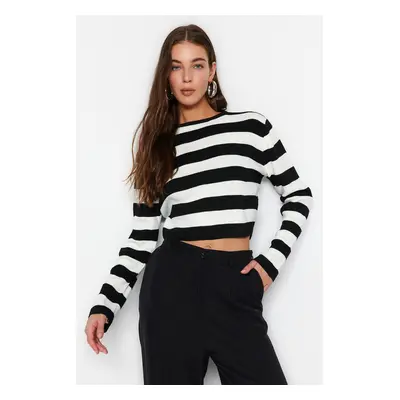 Trendyol Black Crop Basic csíkos kötöttáru pulóver