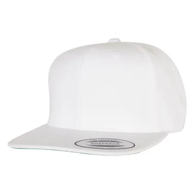 Classic Snapback White