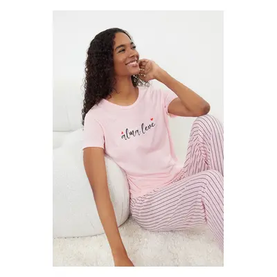 Trendyol Light Pink Slogan Printed Striped Knitted Pajama Set