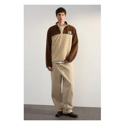 Trendyol Brown Oversize/Wide Cut Stand Collar Anti-Pilling Warm/Fleece Sweatshirt