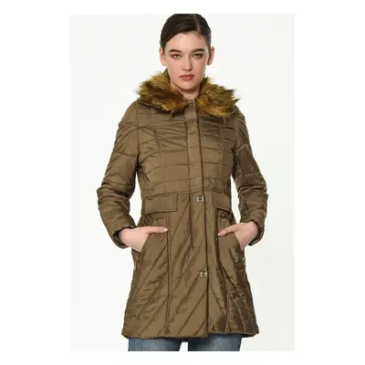 Z6430 DEWBERRY WOMEN'S COAT-BEIGE