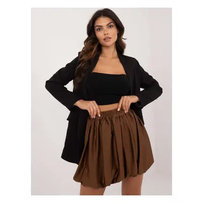 Brown skirt with elastic waistband