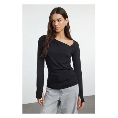 Trendyol Black Soft Touch/Soft Fabric Fitted Asymmetrical Collar Stretchy Knitted Blouse