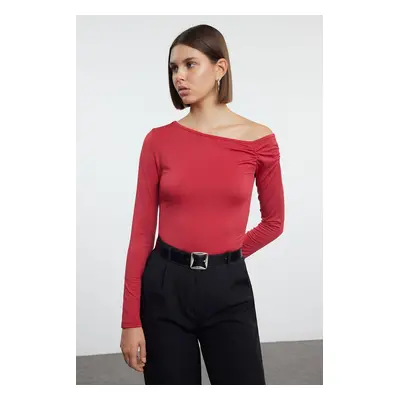 Trendyol Red Fitted Asymmetrical Collar Flexible Snap Fastener Knitted Bodysuit