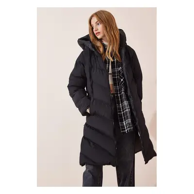 Happiness İstanbul Women's Black Hooded Long Puffer Coat