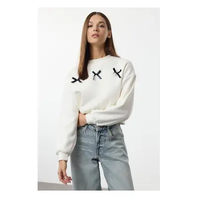 Trendyol Ecru Bow Regular/Normal Pattern Knitted Sweatshirt