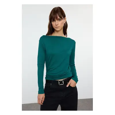 Trendyol Dark Green Fitted Long Sleeve Bateau Neck Viscose Stretch Knitted Blouse