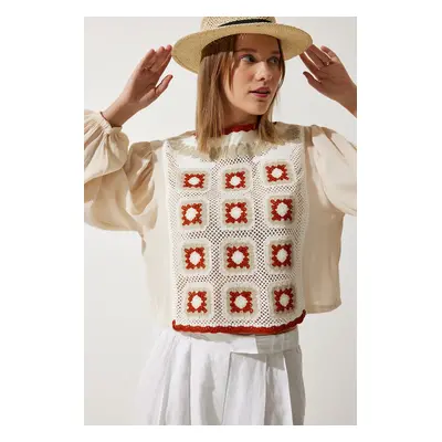 Happiness İstanbul Women's Cream Embroidered Woven Blouse