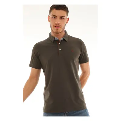 T8582 DEWBERRY MEN'S T-SHIRT-KHAKI