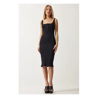 Happiness İstanbul Women&#39;s Black Button-Strapped Corduroy Knitted Dress