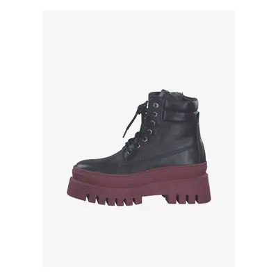 Burgundy-black leather ankle boots with fur Tamaris - Ladies