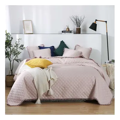 Edoti Quilted bedspread Pompoo