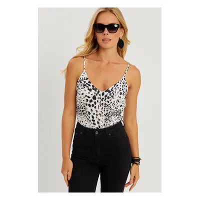 Cool & Sexy Women's White Leopard Patterned Satin Blouse