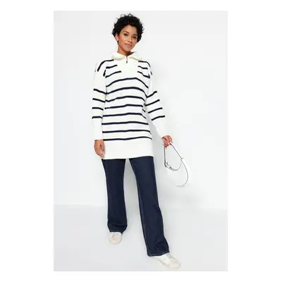 Trendyol Navy Blue Striped Collar Zippered Knitwear Sweater