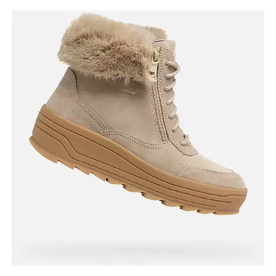 Beige women's ankle boots Geox Milleiny B Abx - Women's