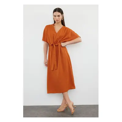 Trendyol Brown Belted A-Line/A-Line Midi Woven Dress